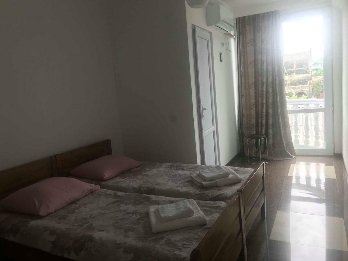 Twins Hotel Kobuleti Eksteriør billede